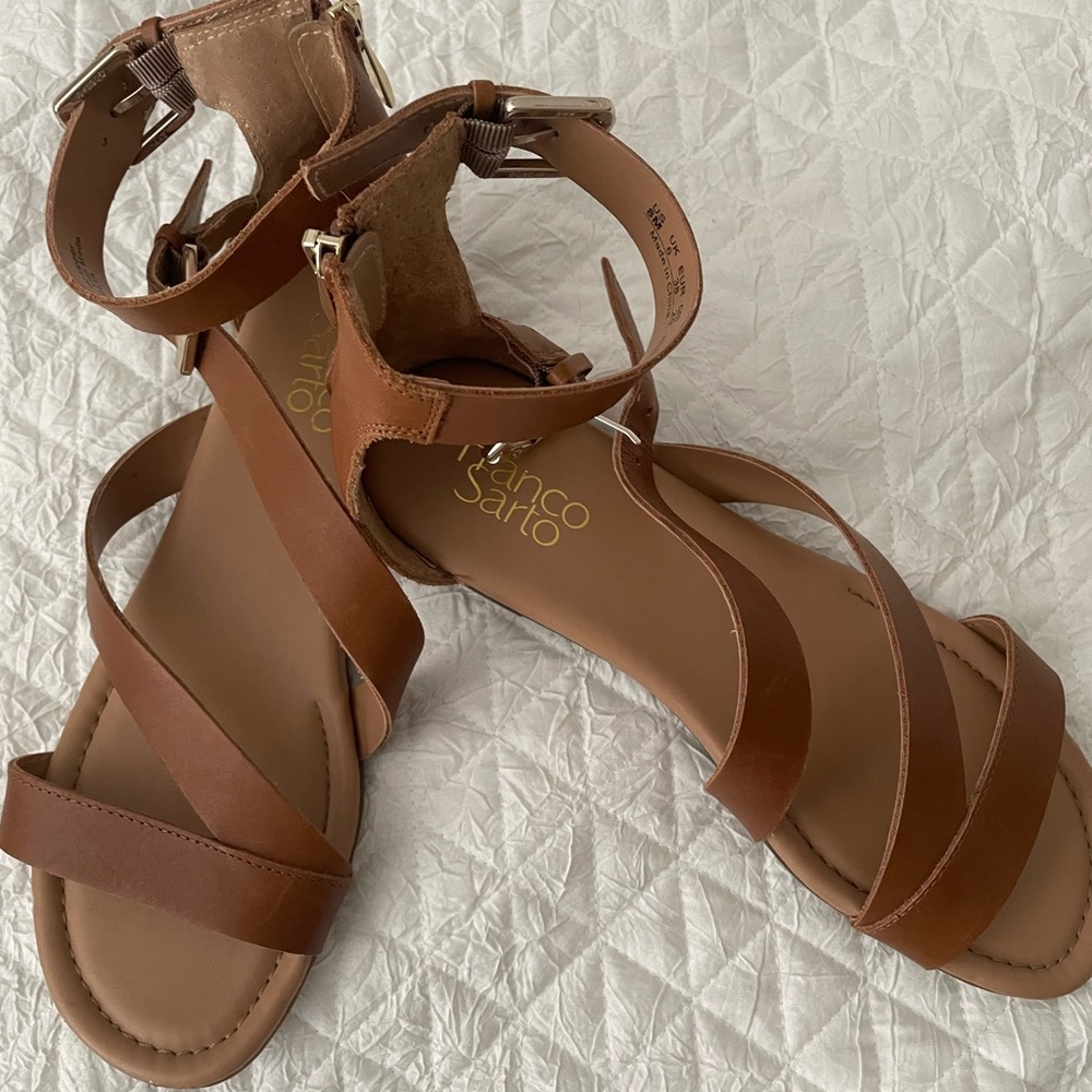 Franco Sarto GRETA leather strap sandals. Women’s size 8.